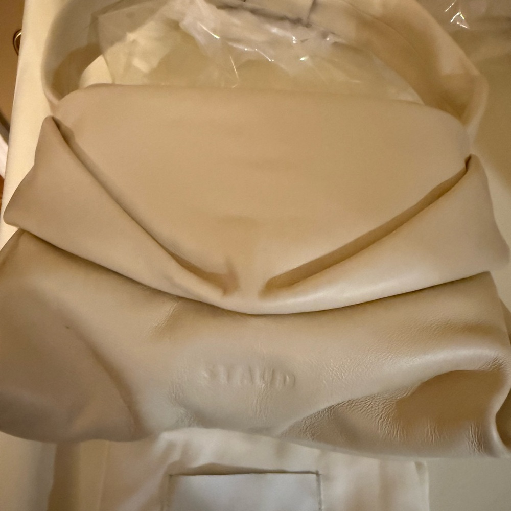 Elegant STAUD Cream Handbag - Picture 7 of 7